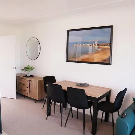 Ocean View Apartment, Beautiful Sea Views Margate Exterior photo